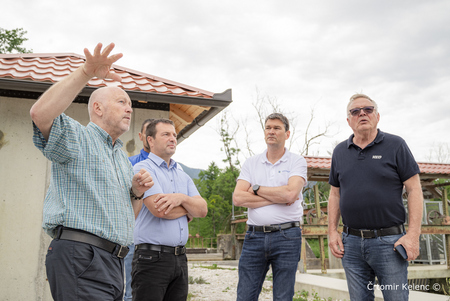 3-763533Minister Novak na obisku v Obcini Kamnik (4)